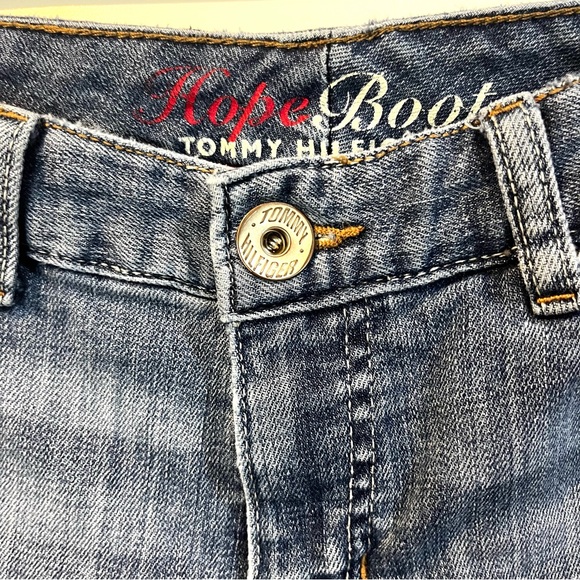 Tommy Hilfiger Womens Jeans Size 4S Hope Bootcut Medium Wash Denim - Picture 3 of 12